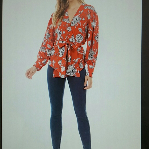 Tops - Floral wrap top